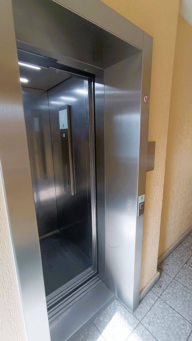 Saniert, mit Balkon und Pkw-Stellplatz -nahe Savignyplatz und Ku´damm im Wielandkiez- – Berlin – Vorschaubild 7