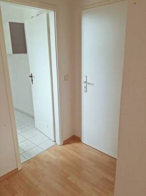 Gemütliche 2-Zimmer-Wohnung++mit Duschbad++und mit Balkon – 19055 Schwerin – Vorschaubild 9