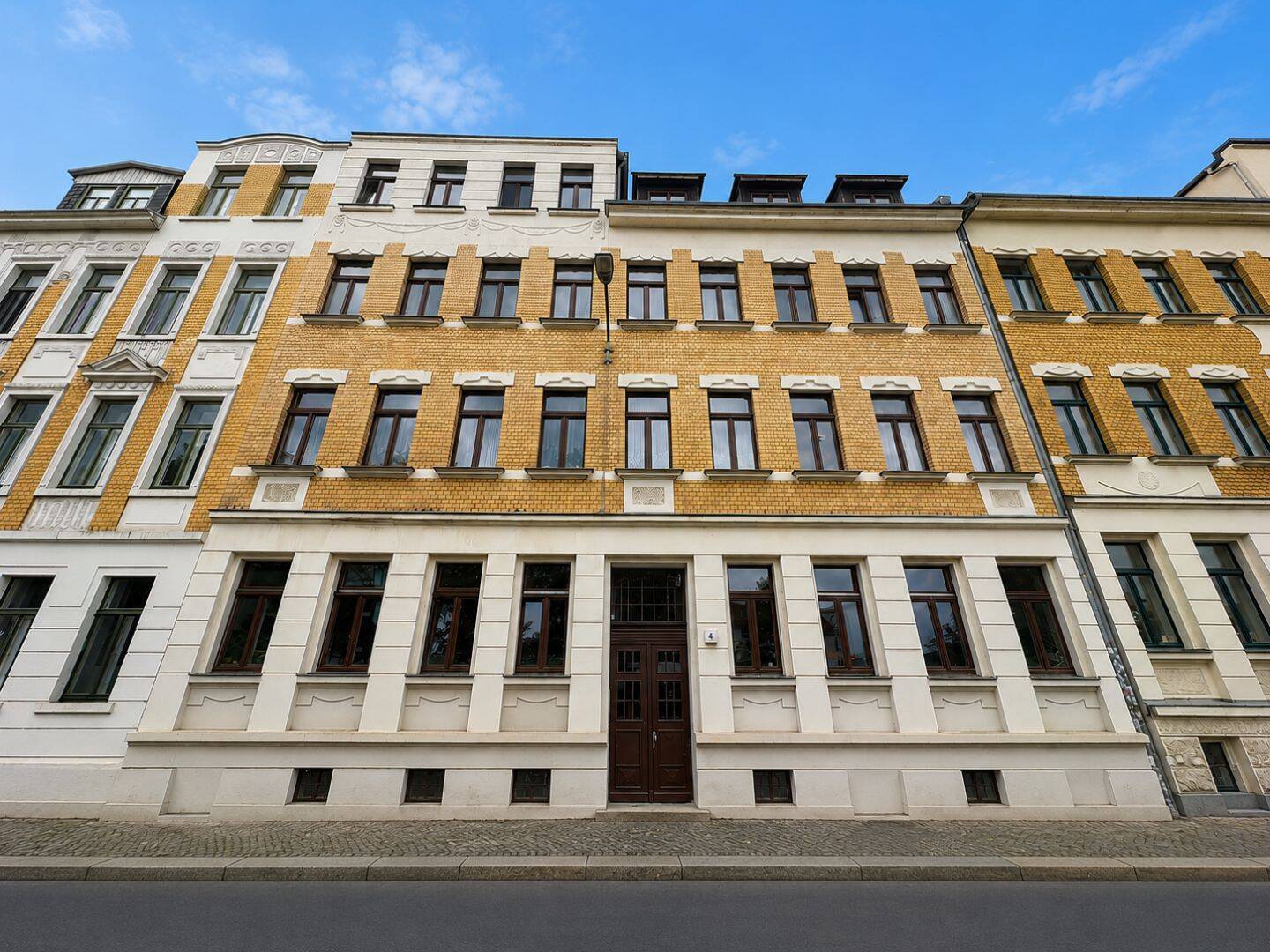 Denkmalschutz: Wohnen mit Blick ins Grüne - helle 3-Zimmer-Wohnung in Leipzig-Ost zu erwerben – Leipzig – Vorschaubild 3