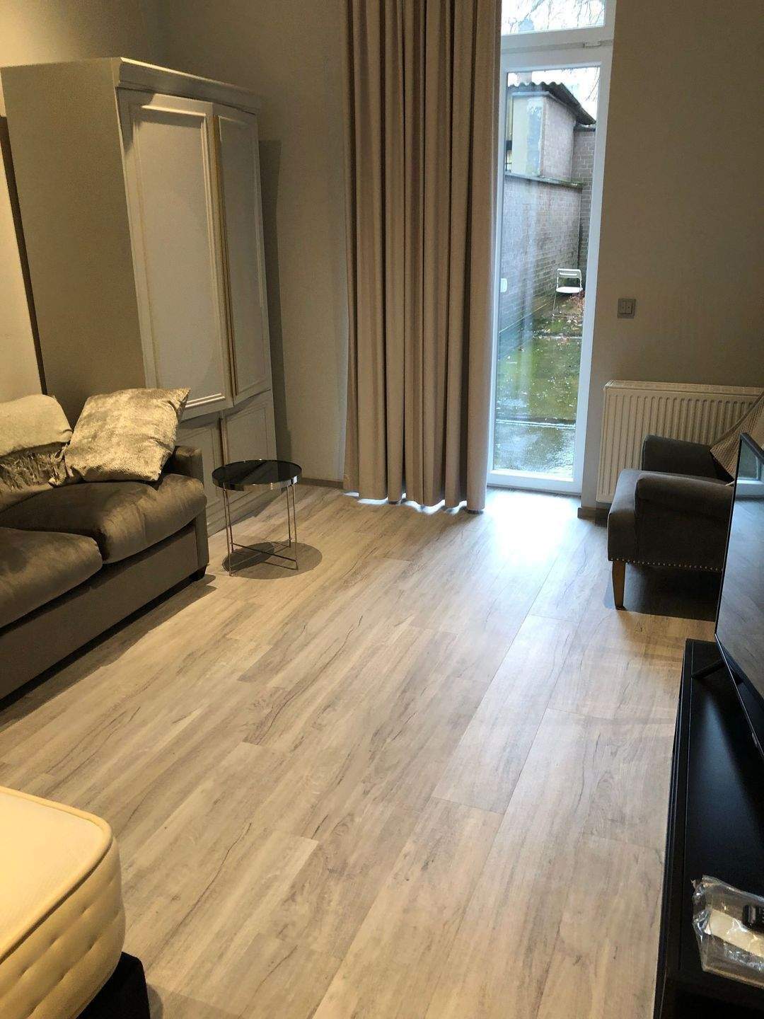 Ready to move in: Stilvolles Business-Apartment (vollmöbliert) in Düsseldorf-Stadtmitte – All-inclusive! – Düsseldorf – Vorschaubild 4