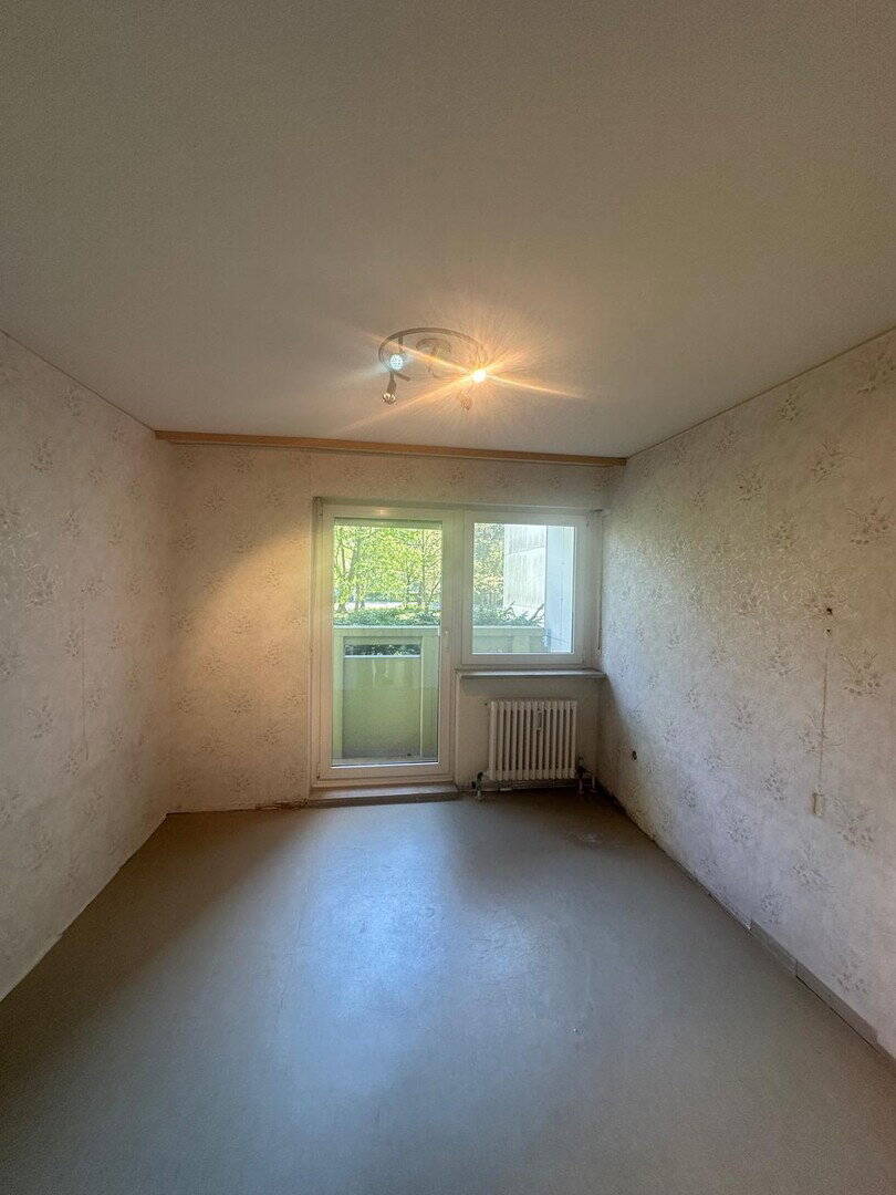 "Sanierungsbedürftige 3-Zimmer-Wohnung mit Potenzial - ideal für Eigennutzer und Kapitalanleger" – Nürnberg – Vorschaubild 3