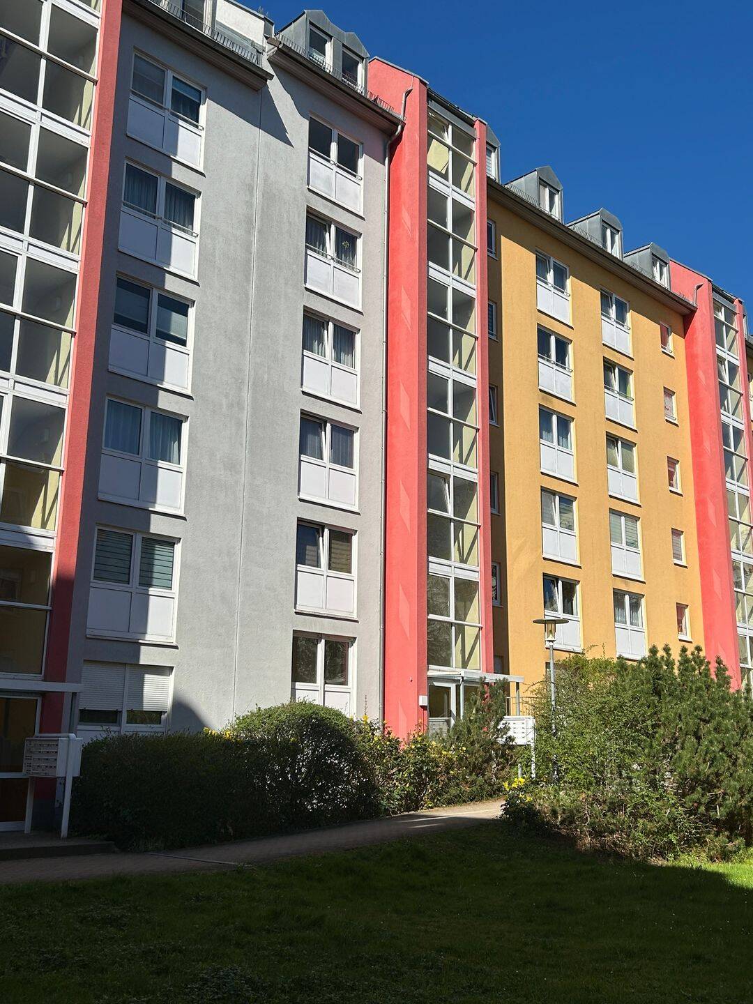 Frisch saniert und bereit für den Einzug! – Chemnitz – Vorschaubild 2