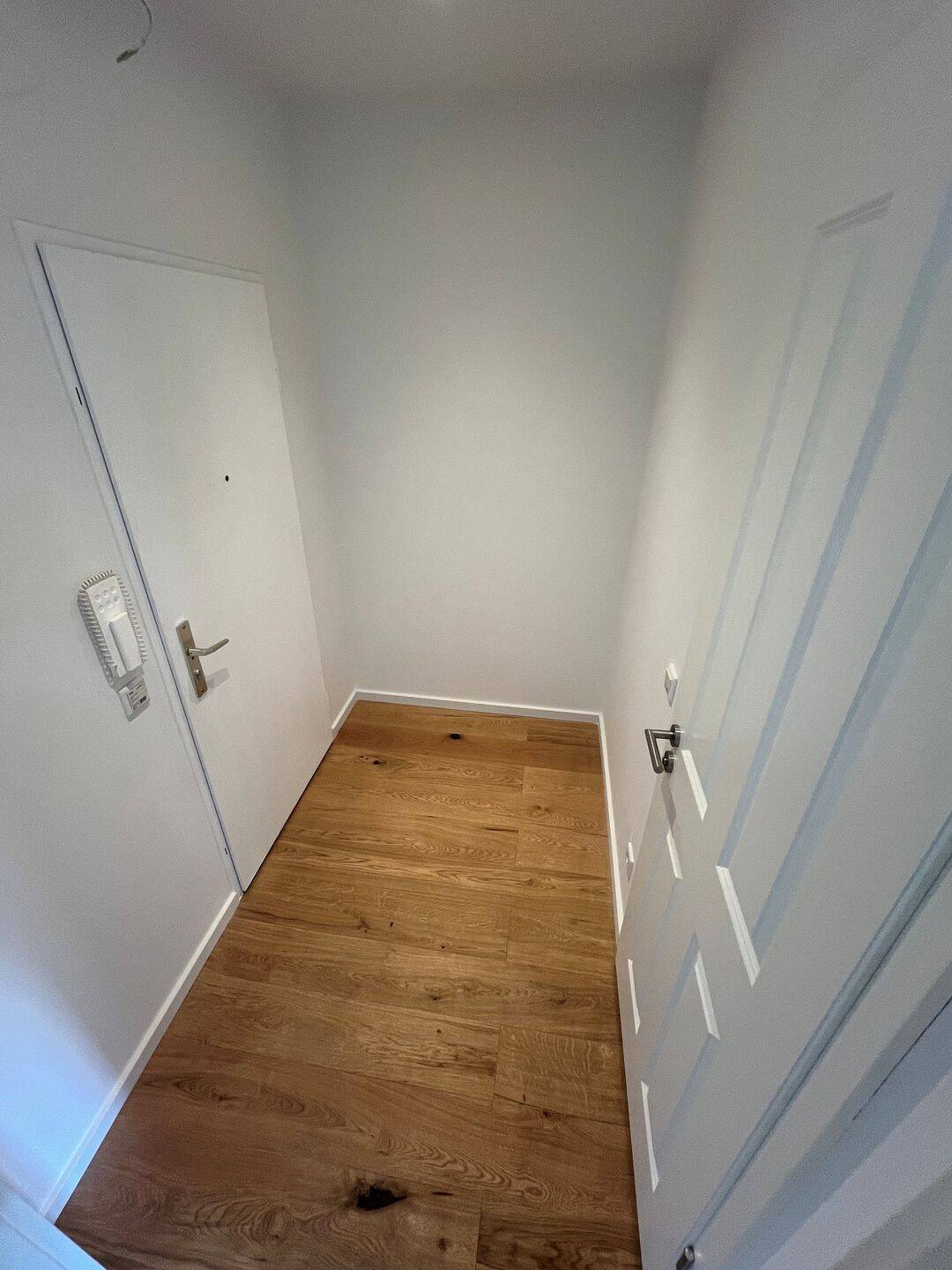 Modernes Wohnen in Berlin-Marzahn: Charmante 1-Zimmer-Wohnung mit Einbauküche! – Berlin – Vorschaubild 9