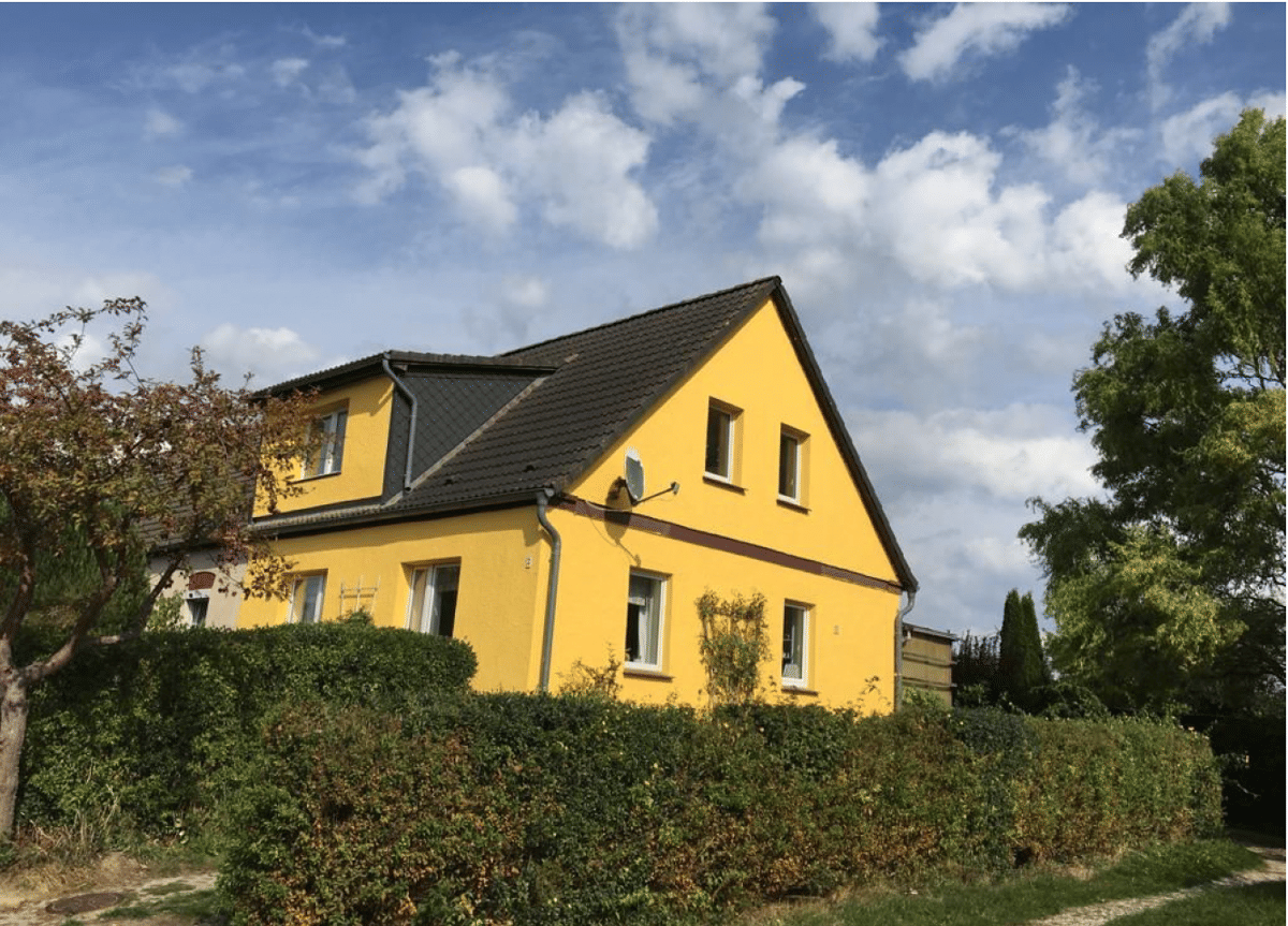 Vermietetes Reihenendhaus | *provisionsfrei* | 800m zur Ostsee – 23968 Hohenkirchen – Bild 1 von 9