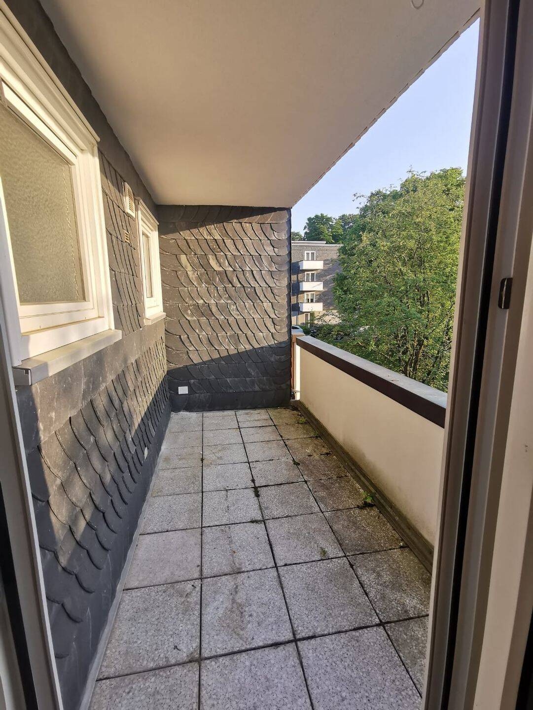 Uninahe 3-Zimmer Wohnung mit 2 Loggias und Tiefgaragenstellplatz – Wuppertal – Vorschaubild 4