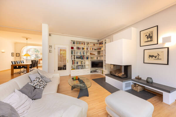 Haus in 50859 Köln / Lövenich mit 300 m² kaufen