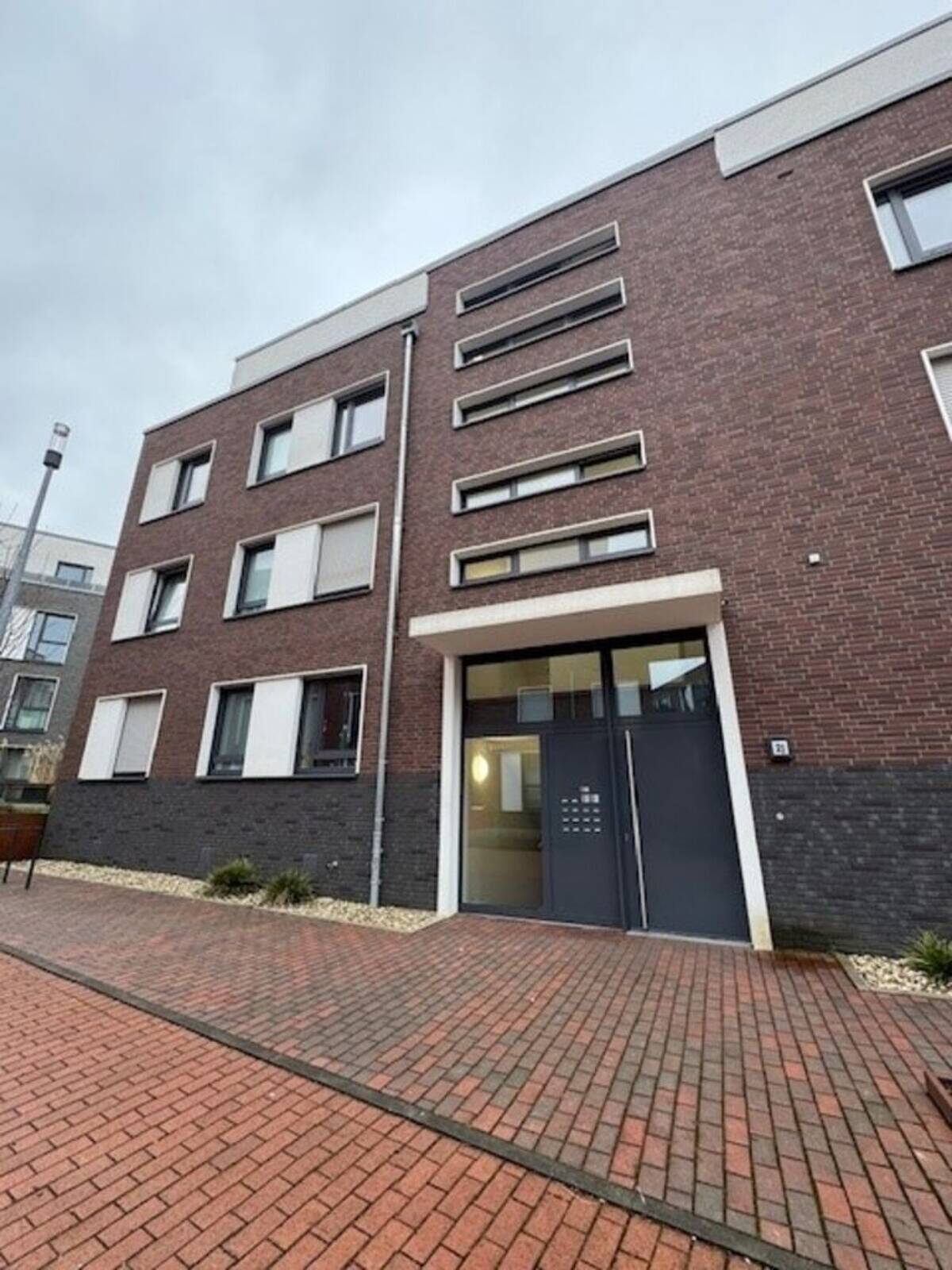 Gute Laune kann man jetzt mieten! VIVAWEST – 40597 Düsseldorf – Bild 1 von 9