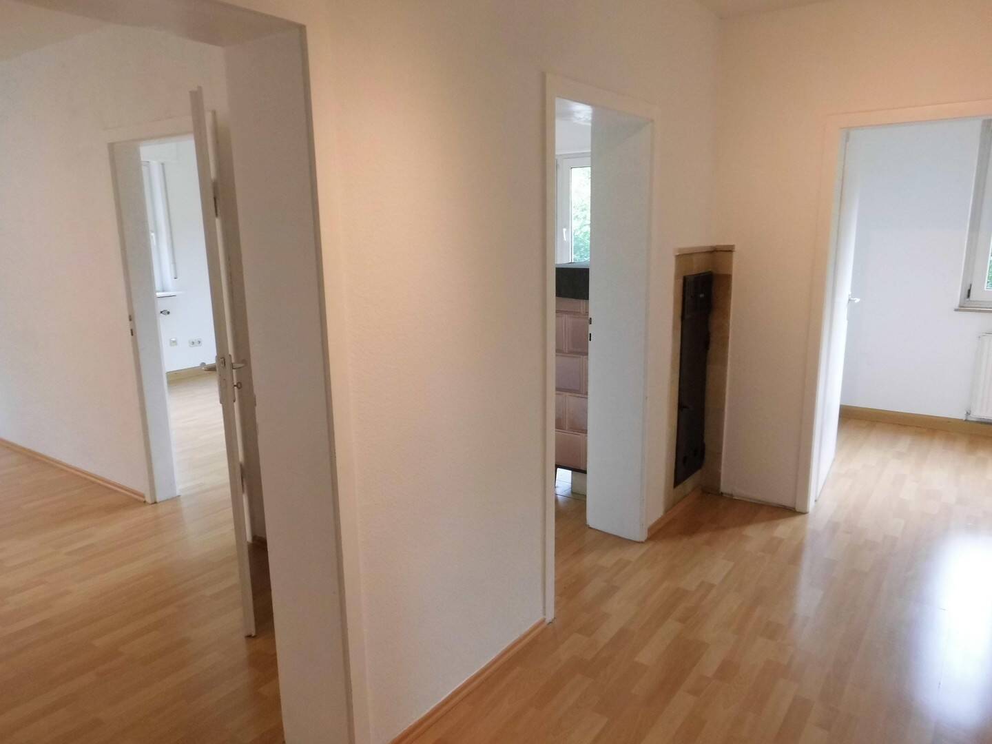 3 Zimmer Wohnung mit Stadtbahnanschluss