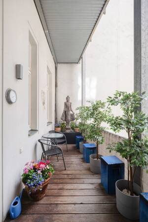Elegantes Altbau-Juwel nahe der Fischerinsel mit Lift-Landing und zwei Balkonen – 10179 Berlin – Vorschaubild 9