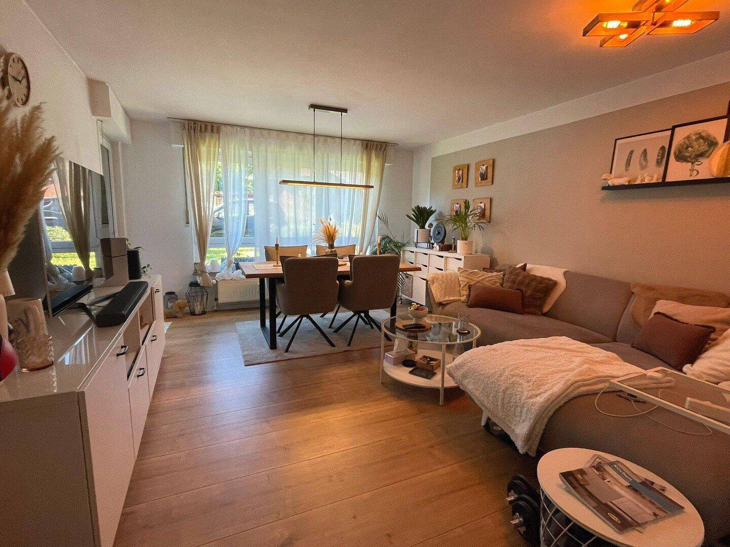 Exklusive Erdgeschoss Wohnung mit kleinem Garten in Bottrop - Rheinbabenstraße 22a – Bottrop – Vorschaubild 2