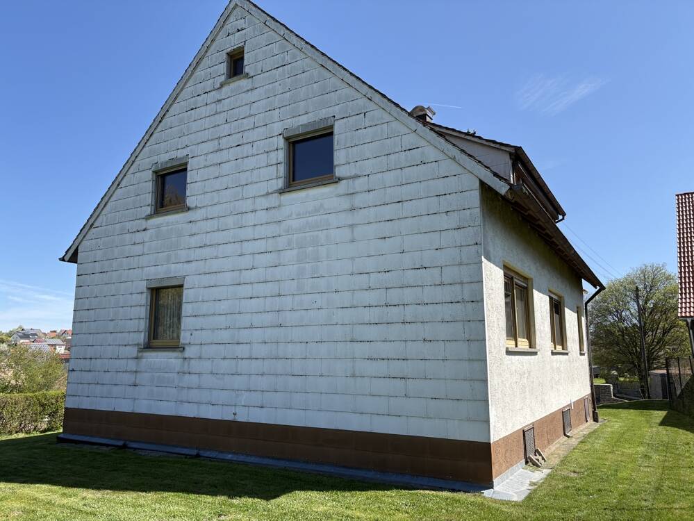 Sehr gepflegtes, älteres 2 Familienhaus mit Garagen und Schuppenanbau in Randlage Kreßberg – Kreßberg – Vorschaubild 4