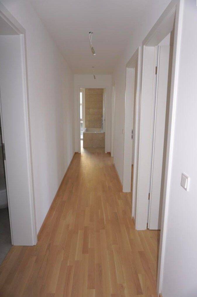 Top-Lage: Tolle 4-Zi. Whg. Nähe Stadtpark Nürnberg - Maxfeld / Wohnung mieten – Nürnberg – Vorschaubild 6