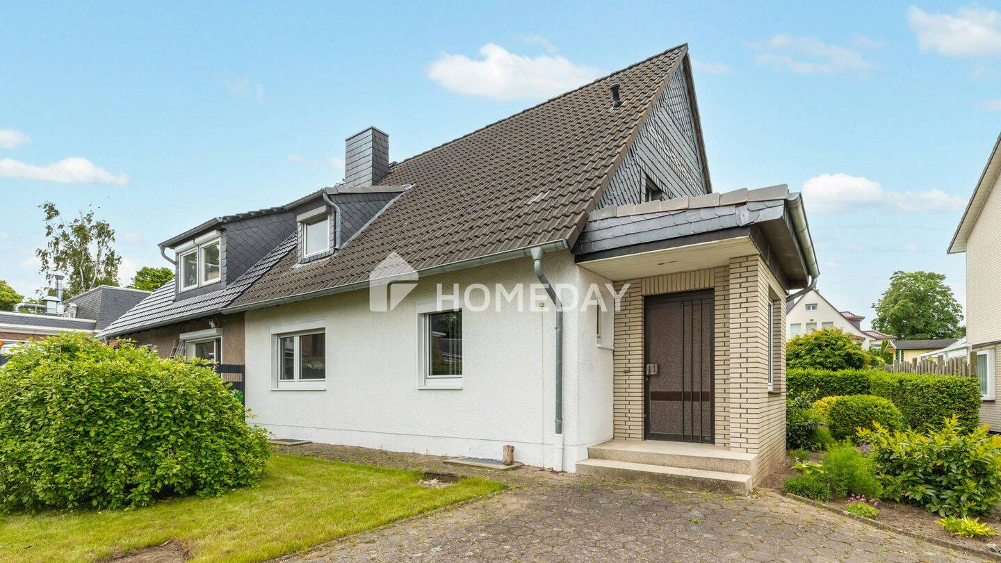 Großzügige Doppelhaushälfte teilsaniert- 120 m² Wohnfläche, 560 m² Grundstück mit Erbbauzins – Wolfsburg – Bild 1 von 9