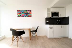 Modernes Apartment mit exklusivem Mobiliar - sofort zum Wohlfühlen