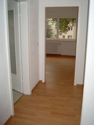 Köln-Buchheim, 2 Zimmer, Küche, Diele, Bad – 51067 Köln – Vorschaubild 3