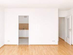 WINDISCH IMMOBILIEN - Helle 2-Zimmerwohnung direkt am Westpark – 81373 München – Vorschaubild 5