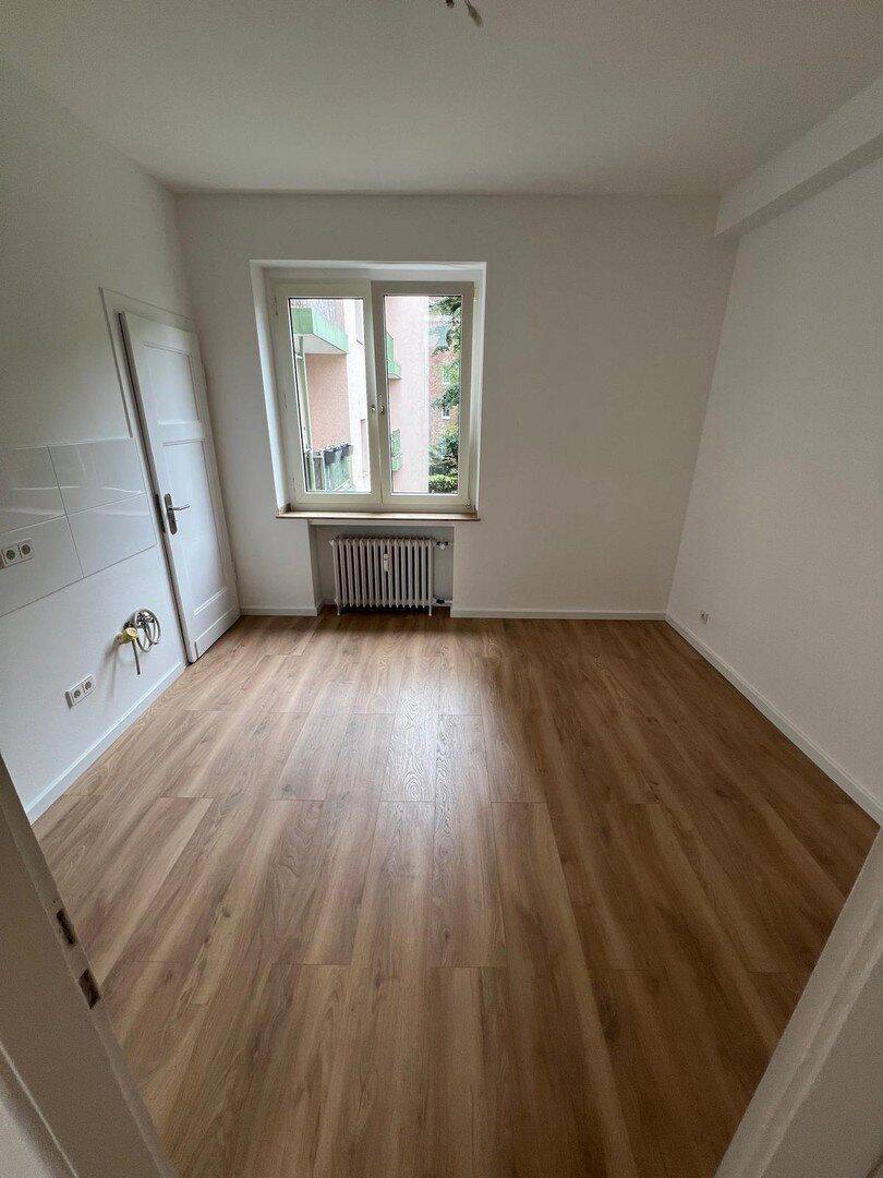 Erstbezug nach Renovierung- Seltene Gelegenheit im Herzen von Düsseldorf Bilk - WE 04 – Düsseldorf – Vorschaubild 5