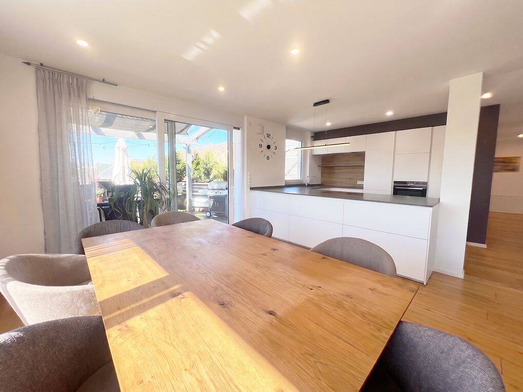 Rarität in Bestlage – moderne Penthouse-Maisonette mit exklusivem Wohnkomfort – Aalen – Vorschaubild 4