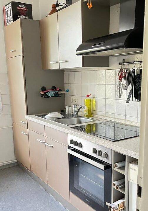 Zimmer ca. 16,92 m² innerhalb einer 4er-WG // 2.OG links – Wolfsburg – Vorschaubild 3