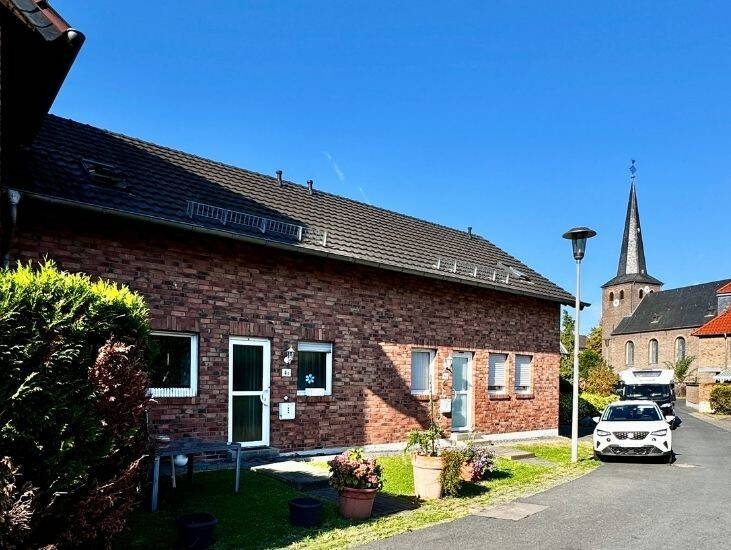 Reihenmittelhaus in Köln-Widdersdorf - ruhig, familienfreundlich, Hofanlage & Garten – Köln – Vorschaubild 3