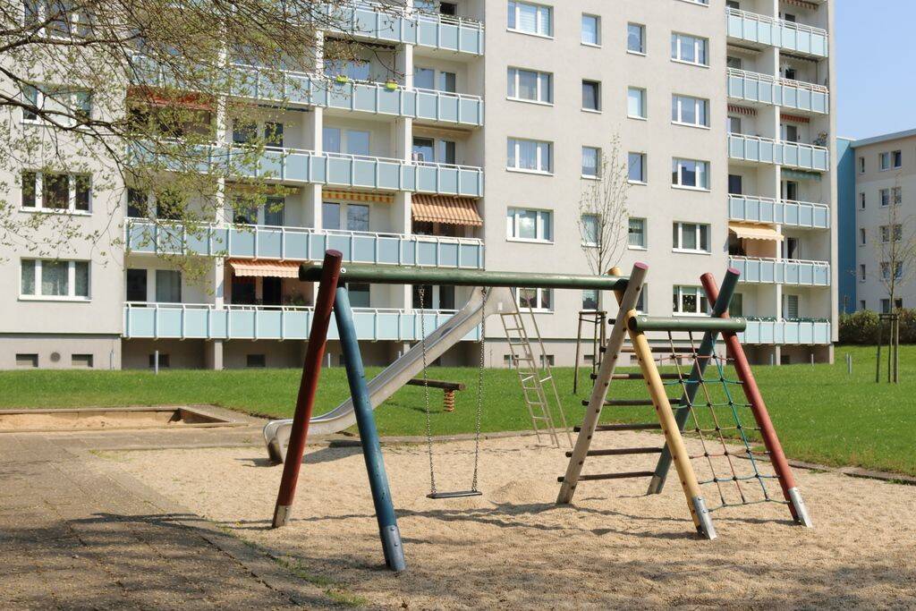 3-Raum-Wohnung mit Balkon in familienfreundlicher Umgebung – Chemnitz – Vorschaubild 5