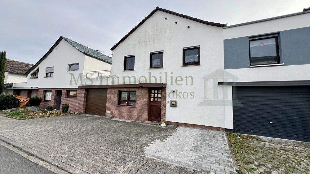 *** Charmantes Reihenmittelhaus mit viel Platz in Lampertheim *** – Lampertheim – Bild 1 von 9