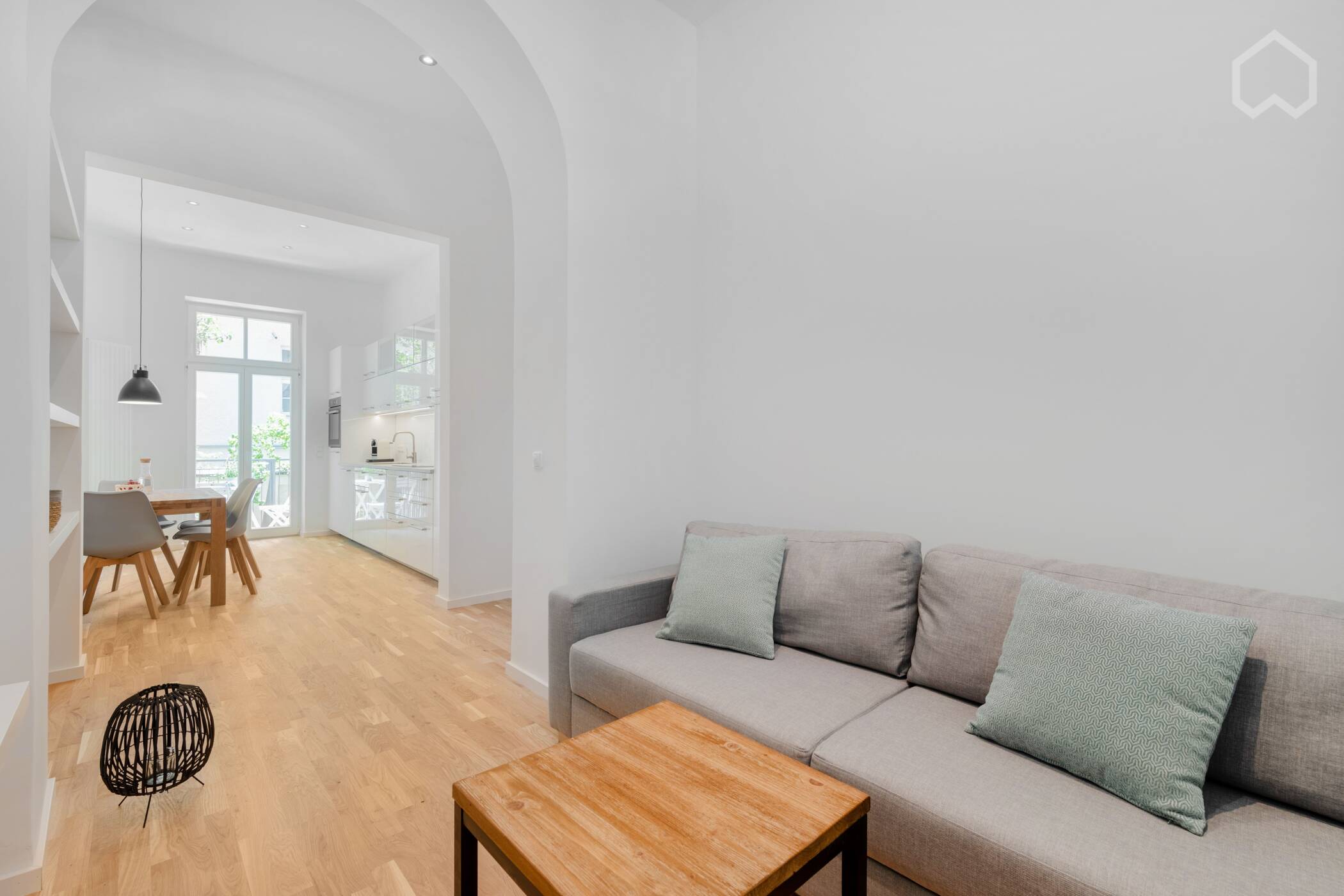 Ruhiges & liebevoll eingerichtetes Appartement in München Schwabing mit Garten – München – Vorschaubild 4