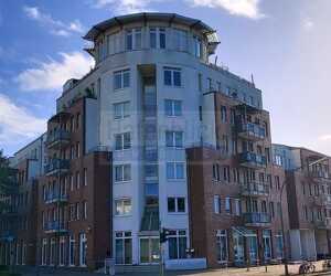 Lichtdurchflutete 2,5-Zimmer-Terrassenwohnung mit Tiefgaragenstellplatz-frei verfügbar – 22045 Hamburg – Vorschaubild 4