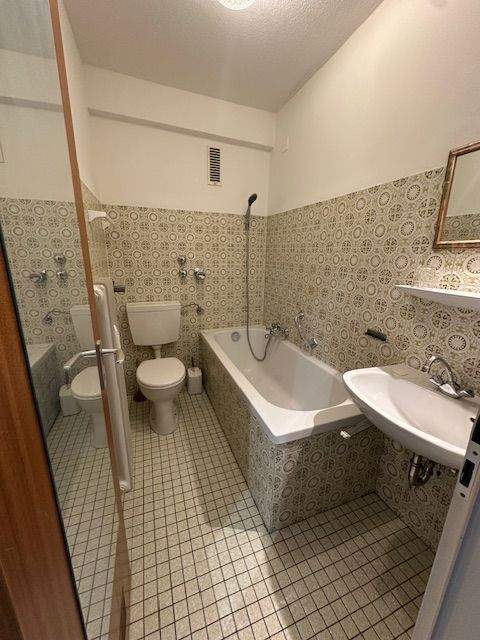 Große 1 Zimmer Wohnung mit Loggia und Stellplatz, Nürnberg-Bleiweißviertel – Nürnberg – Vorschaubild 6