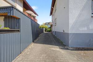 Einziehen und wohlfühlen - renovierte 4-Zimmer-Wohnung mit großem Balkon, EBK und Stellplatz – 76547 Sinzheim – Vorschaubild 5