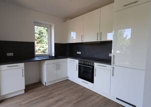 Helle 3-Zimmer-Wohnung im Erdgeschoss mit Terrasse – 23566 Lübeck – Vorschaubild 9