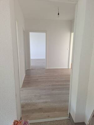 Erstbezug n. Sanierung- 2-Zimmer-Wohnung in Görlitz (Weinhübel) – 2827 Görlitz – Vorschaubild 2