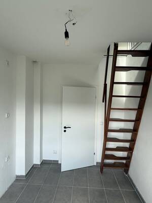 Oberhausen Klosterhardt-Süd genießen- Modernisierte 4 Zimmer Maisonette Wohnung zu vermieten – 46119 Oberhausen – Vorschaubild 6
