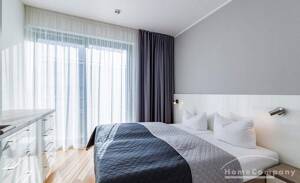 268084 HomeCompany Dresden Möbliert/Furnished 4-Zimmer Apartment in Dresden-Altstadt max. 6 Personen – 1067 Dresden – Vorschaubild 8
