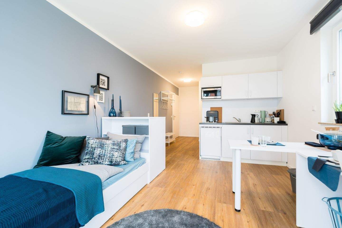 Helles möbliertes Apartment mit ALL-IN-Miete am Campus Babelsberg