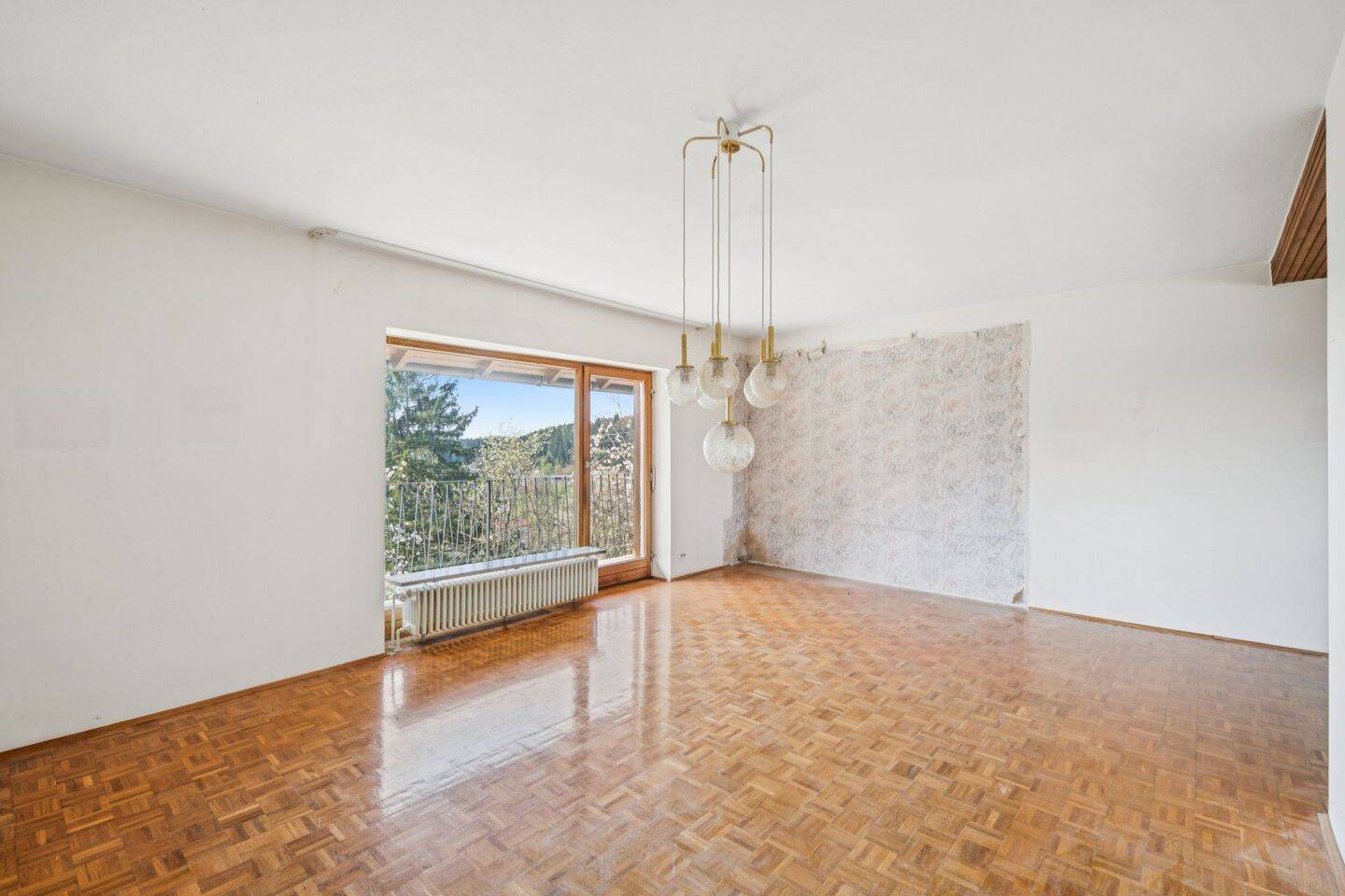 PROJEKT MIT WEITBLICK: Einfamilienhaus in Traumlage mit spektakulärem Modernisierungspotenzial – Kirchseeon – Vorschaubild 6