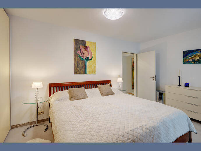 Möbliert: Große Terrassenwohnung in München-Bogenhausen – München – Vorschaubild 3