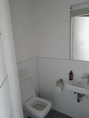 Exklusive, gepflegte 1-Raum-Wohnung mit gehobener Innenausstattung mit Einbauküche in Olching – 82140 Olching – Vorschaubild 6
