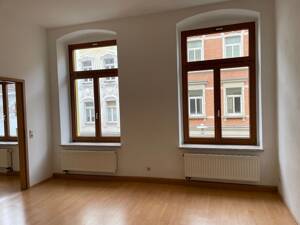 Wohnen nahe Zentrum: Attraktive 2-Raum-Wohnung mit Einbauküche – 8056 Zwickau – Vorschaubild 2