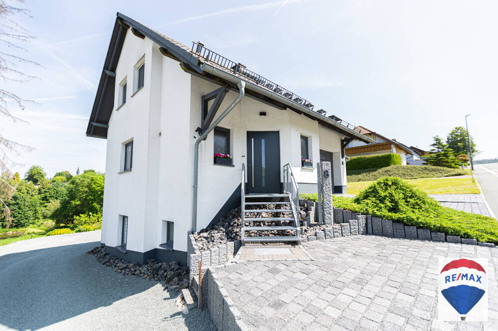 Schickes EFH mit großem Grundstück in Schwarzenbach am Wald – Schwarzenbach am Wald – Vorschaubild 9