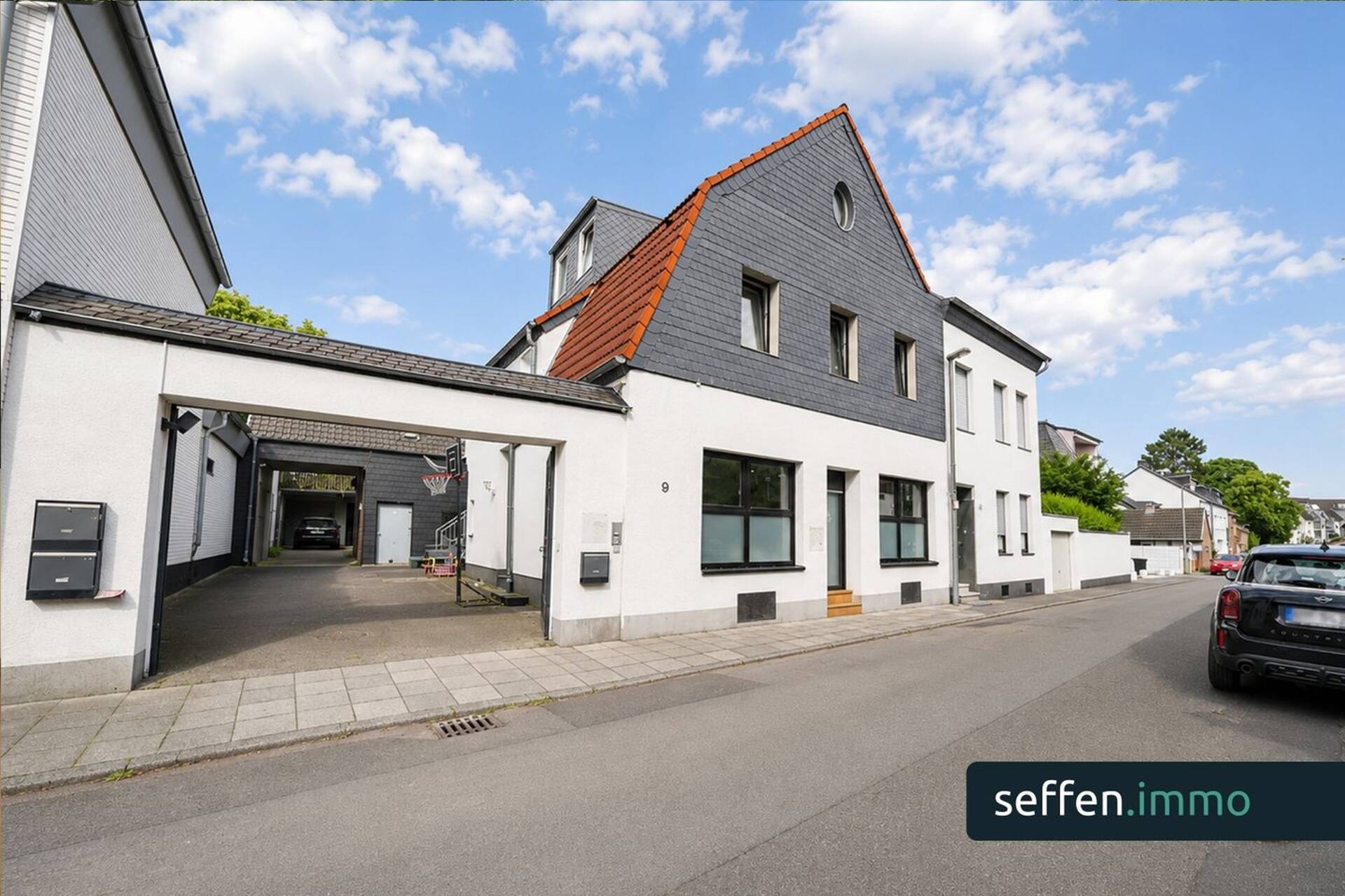 Mehrfamilienhaus in 50859 Köln mit 594,84 m² kaufen
