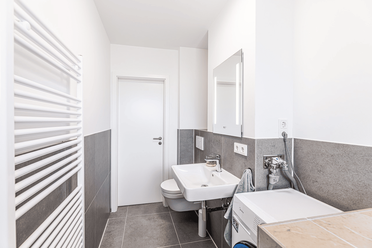 Möbliertes *WG-Zimmer* in modernisierter Wohnung in Nürnberg – Nürnberg – Vorschaubild 7
