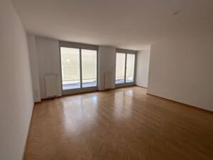 Perle in der Erfurter Altstadt: Reihenhaus mit 3 Balkonen und Garage – Herrmannsplatz 13, 99084 Erfurt – Vorschaubild 2