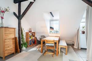 Exklusive Maisonette-DG-Wohnung mit sonniger Terrasse in begehrter Wohnlage. – 50937 Köln – Vorschaubild 5