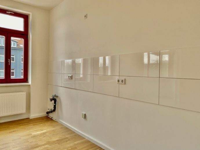 Geräumige 3-Raum-Wohnung mit Tageslichtbad – Erfurt – Vorschaubild 9