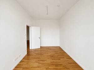 Lichtdurchflutete 2,5 Zimmerwohnung in Top Lage in Aalen zu Vermieten +Erstbezug+ – 73431 Aalen – Vorschaubild 3