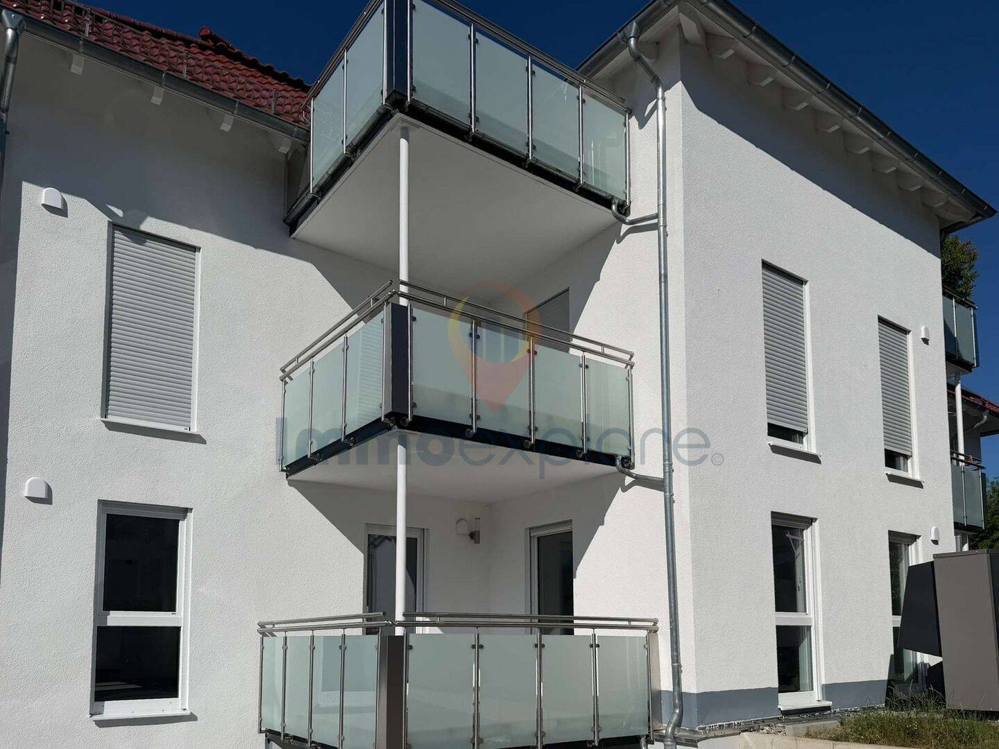 Erdgeschosswohnung mit Balkon - Hochwertige Neubauwohnung im Herzen der Usinger Innenstadt