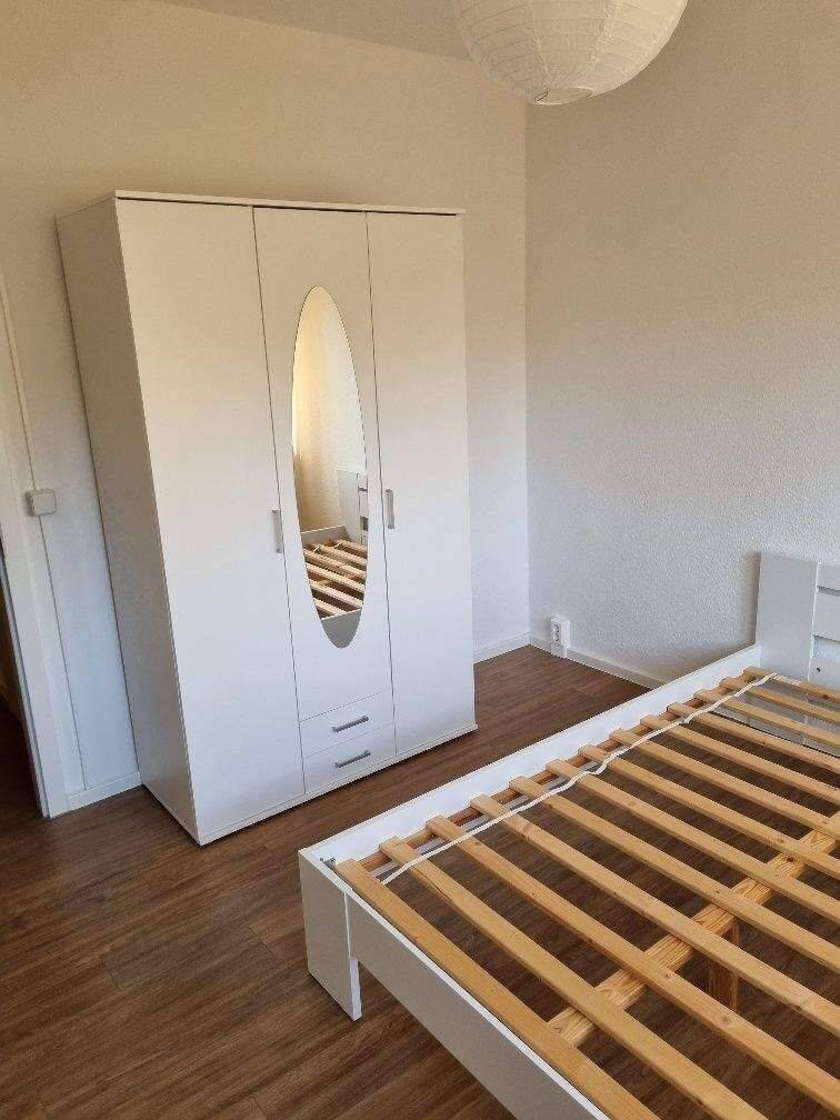 Kleine 2 Raumwohnung teilmöbliert zum Wohlfühlen – Chemnitz – Vorschaubild 5