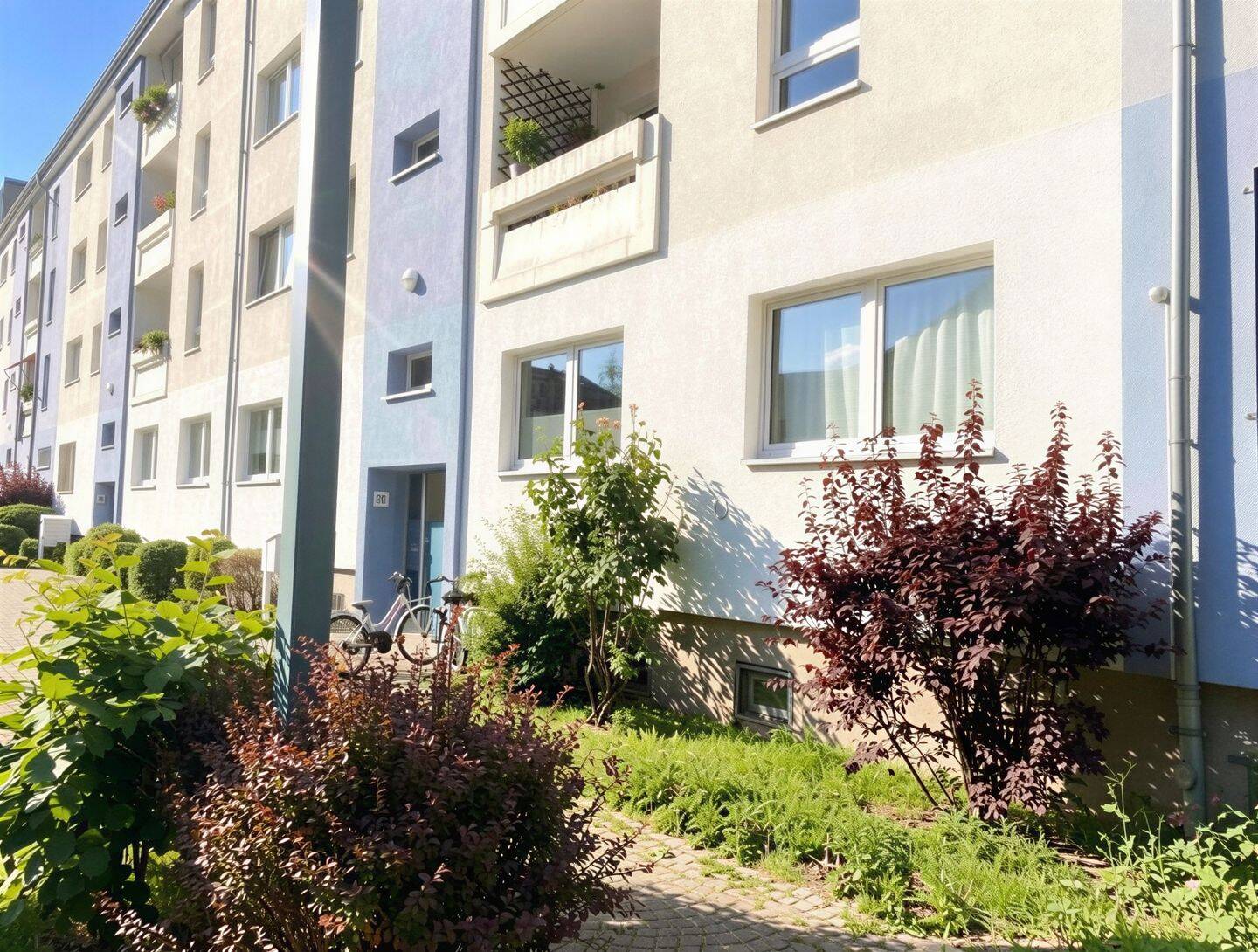 Solide Rendite: Vermietete 3-Zimmer-Wohnung mit Balkon in gefragter Lage – Berlin – Vorschaubild 3
