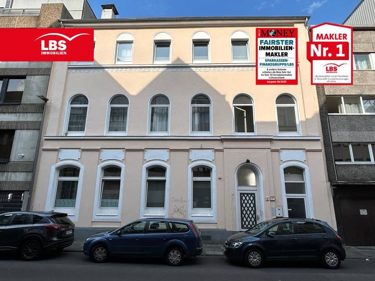 6 Familienhaus, Vollvermietet, Garten ! – 47798 Krefeld – Bild 1 von 5